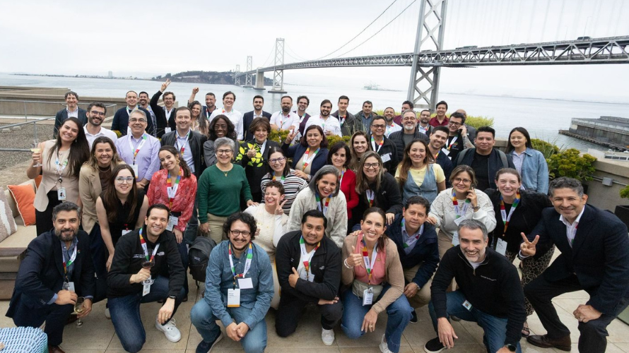 Educadoras mineiras visitam sede do Google nos EUA por práticas inovadoras na rede estadual