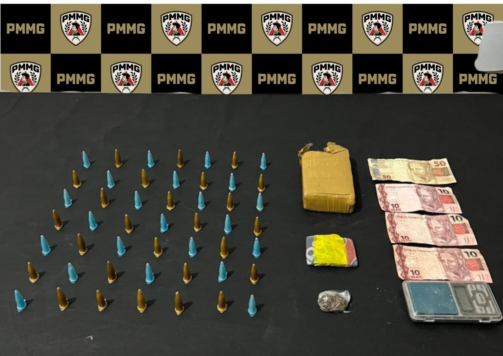 Polícia Militar prende homem por tráfico de drogas no bairro Brasil Novo, em Visconde do Rio Branco
