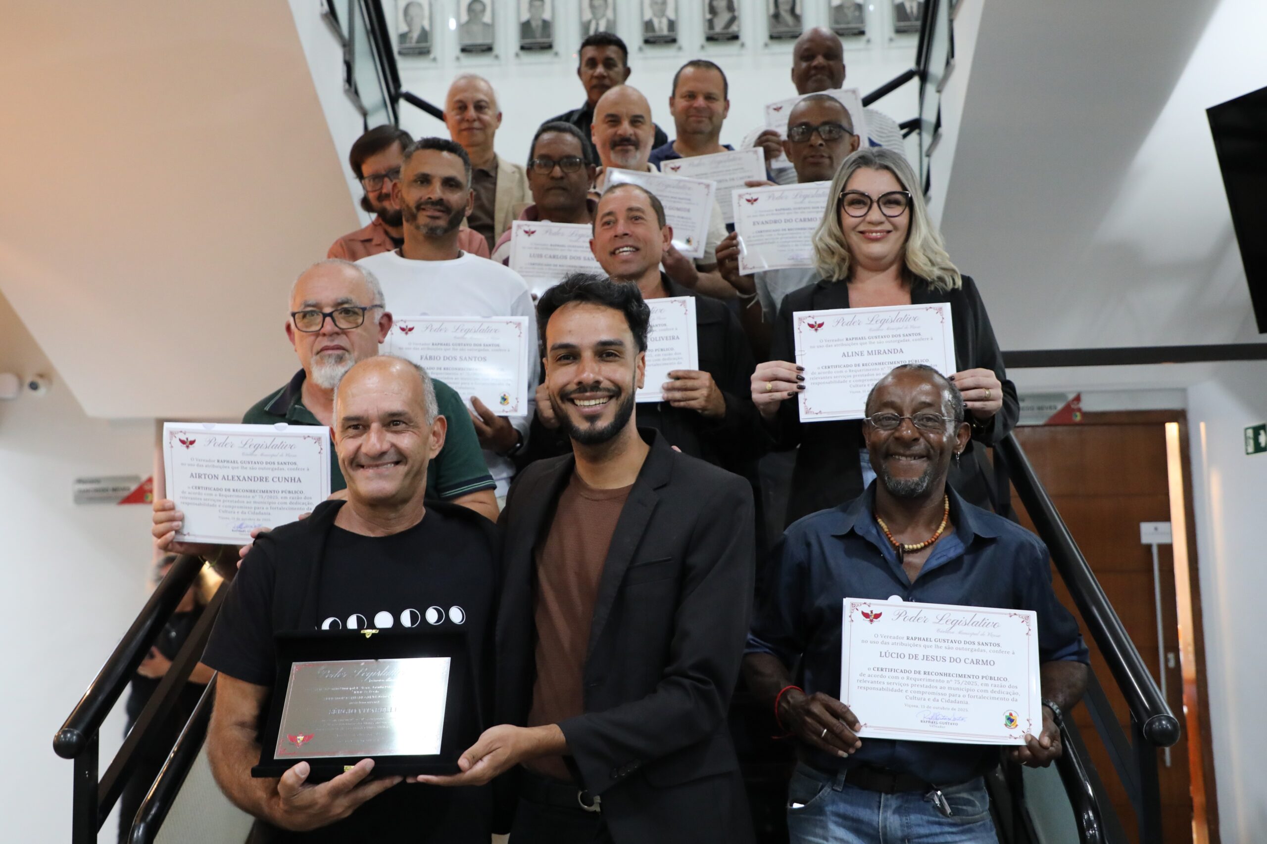 Servidores da Cultura são homenageados na Câmara de Viçosa por atuação em eventos e cidadania