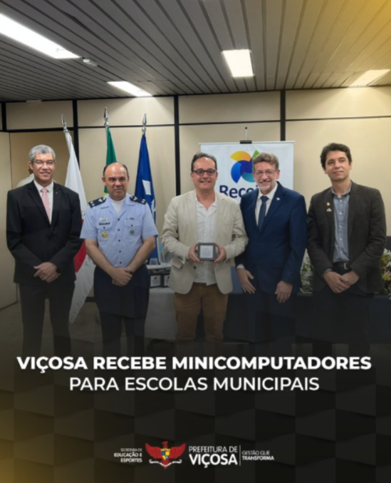 PMV recebe minicomputadores de apreensões para escolas municipais