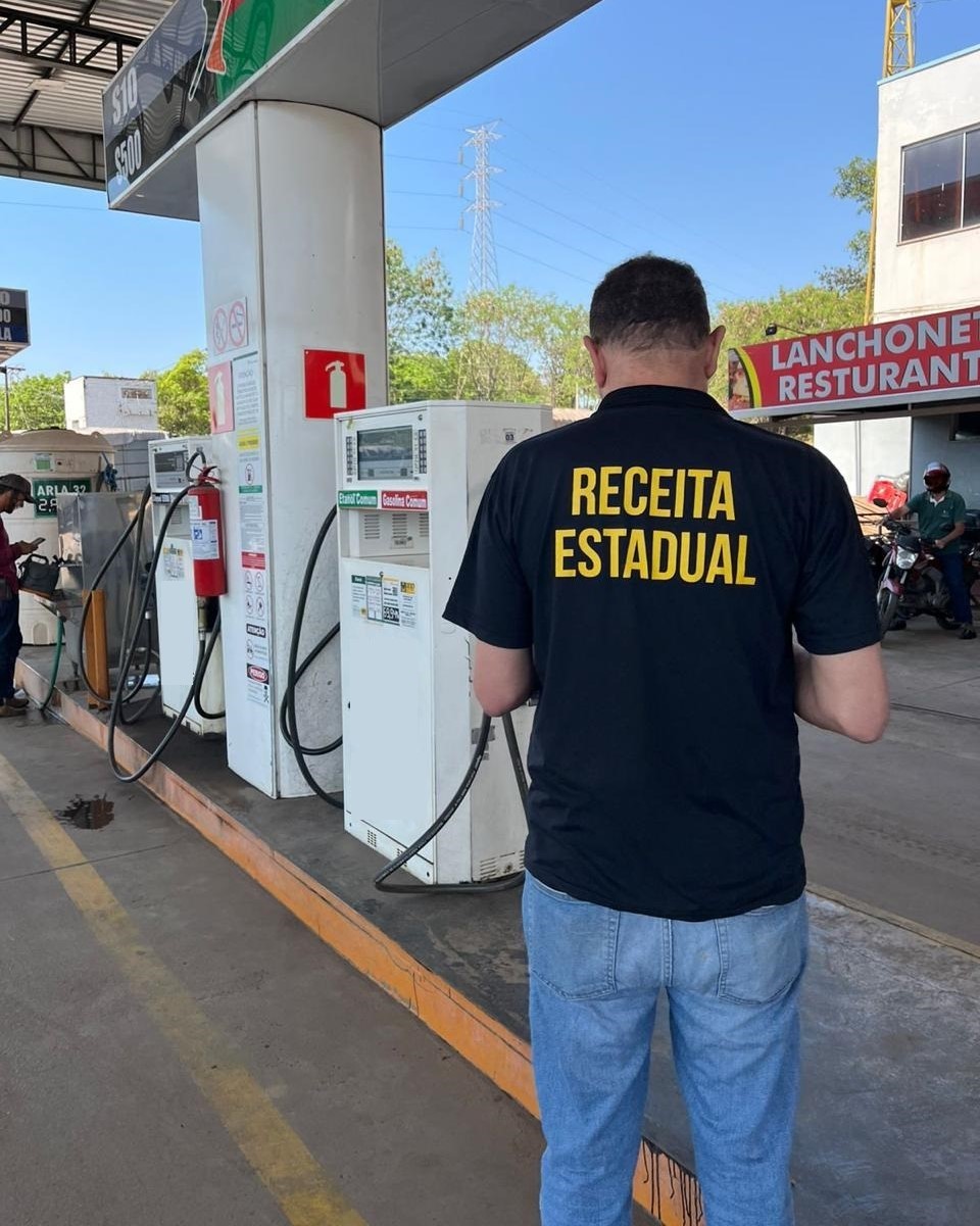 Receita Estadual fiscaliza máquinas de cartão em 89 postos de combustíveis em seis regiões de Minas Gerais