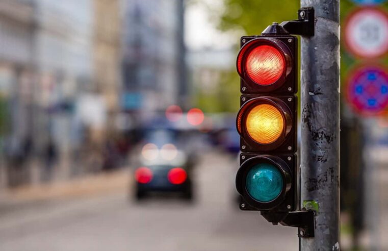 Justiça determina que Viçosa adapte semáforos para acessibilidade de pessoas com deficiência visual