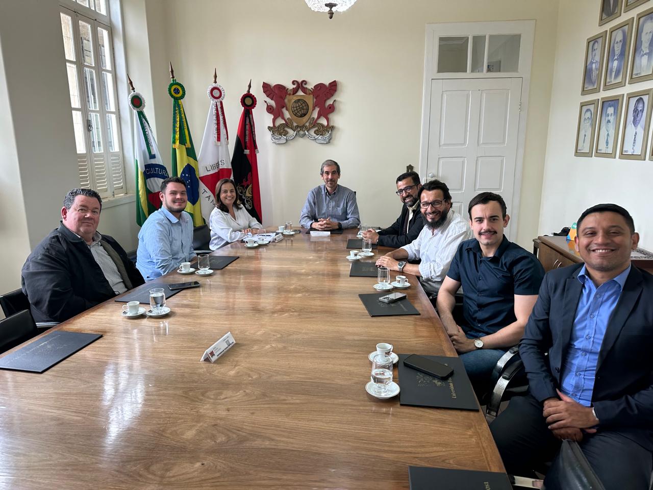 FINEP visita Viçosa para apresentar linhas de financiamento em inovação