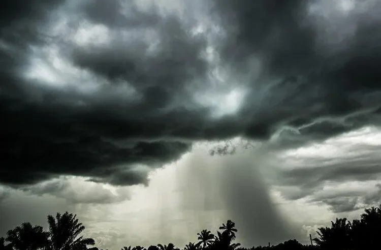 INMET emite alerta amarelo de tempestade com risco de granizo na Zona da Mata