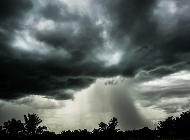 INMET emite alerta amarelo de tempestade com risco de granizo na Zona da Mata
