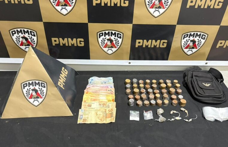 PM apreende drogas e dinheiro em boca de fumo  em Ervália