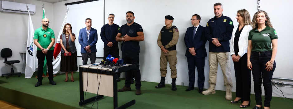 Governo de Minas apreende mais de 182 mil litros de bebidas irregulares e inutiliza quase 4 mil recipientes em operação
