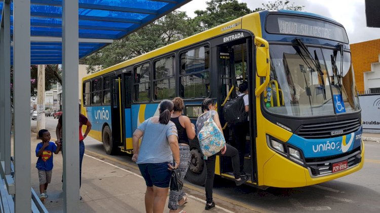 Transporte gratuito terá horários especiais para ENEM 2025 em região próxima à UFV