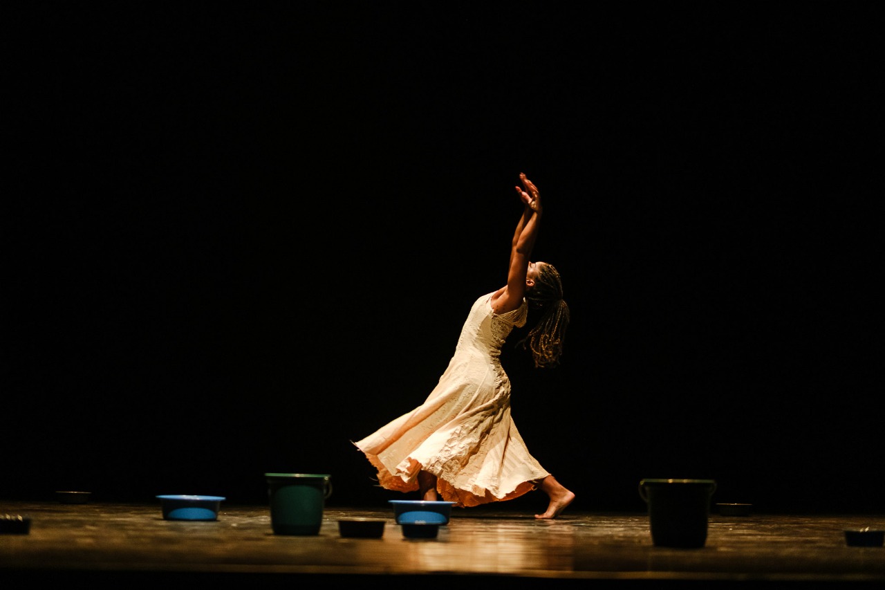 Solo de dança sobre fé e espiritualidade afro-brasileira será apresentado hoje em Viçosa