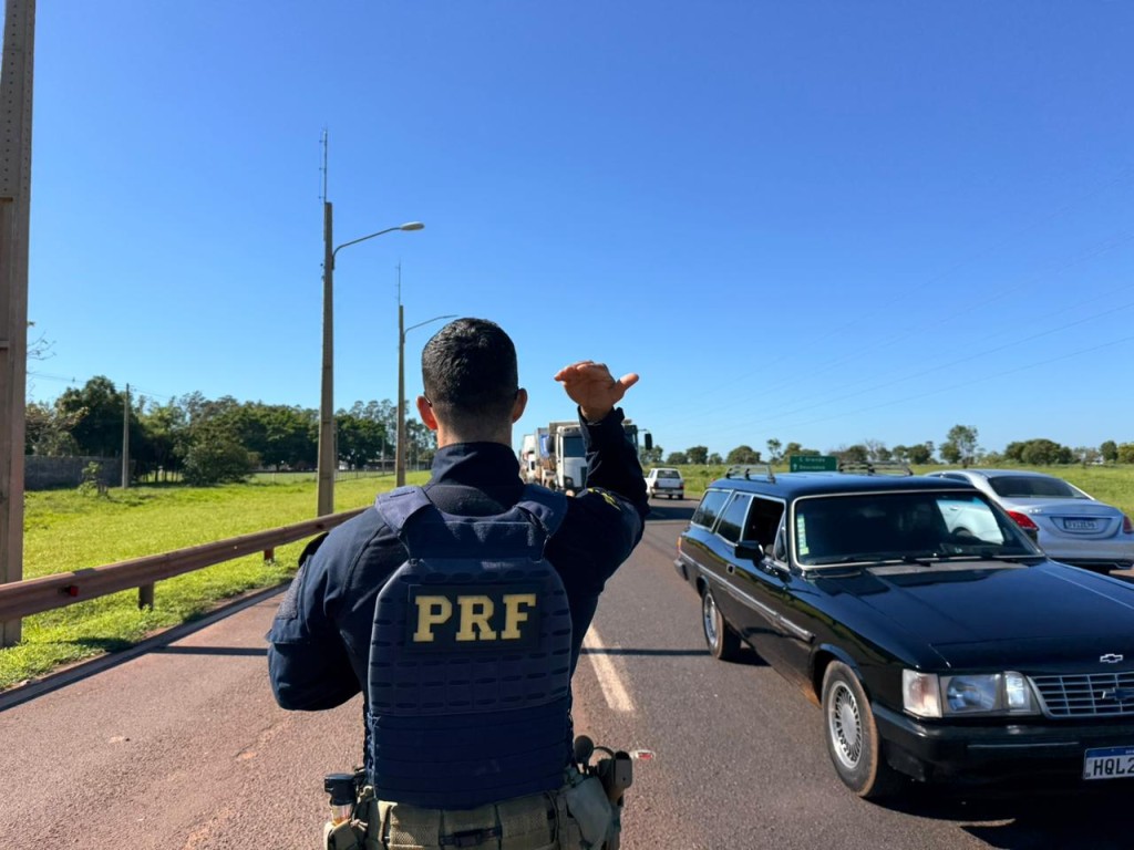 PRF inicia “Operação Rodovida Natal 2025” com foco na região de Leopoldina
