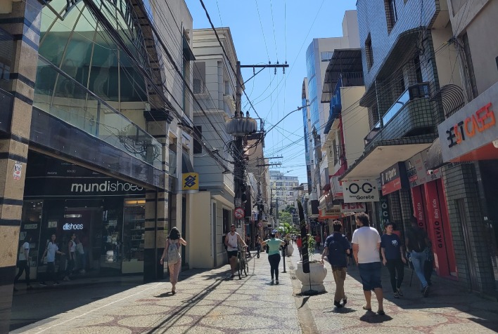 Comércio de Viçosa define horários de funcionamento para o fim de ano