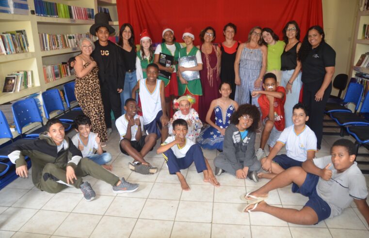 CEA amplia ações e leva oficinas de teatro às escolas municipais de Viçosa