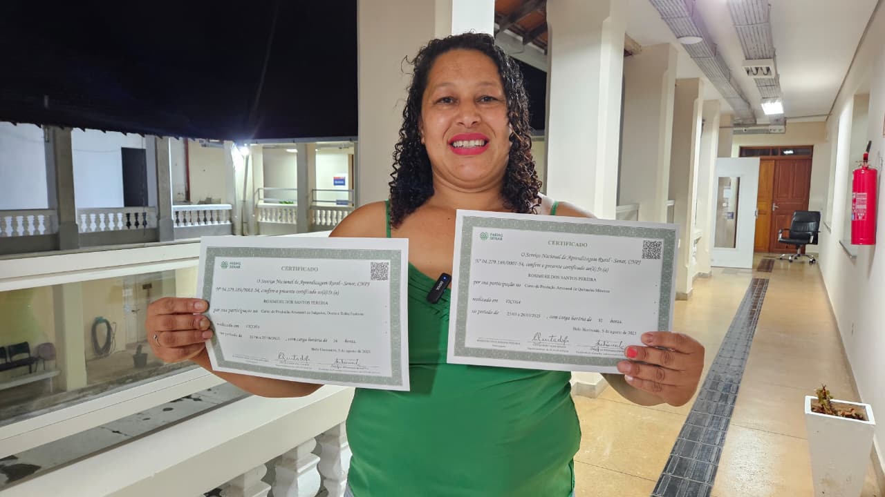 Viçosa celebra capacitação de 80 moradores em cursos gratuitos do Senar