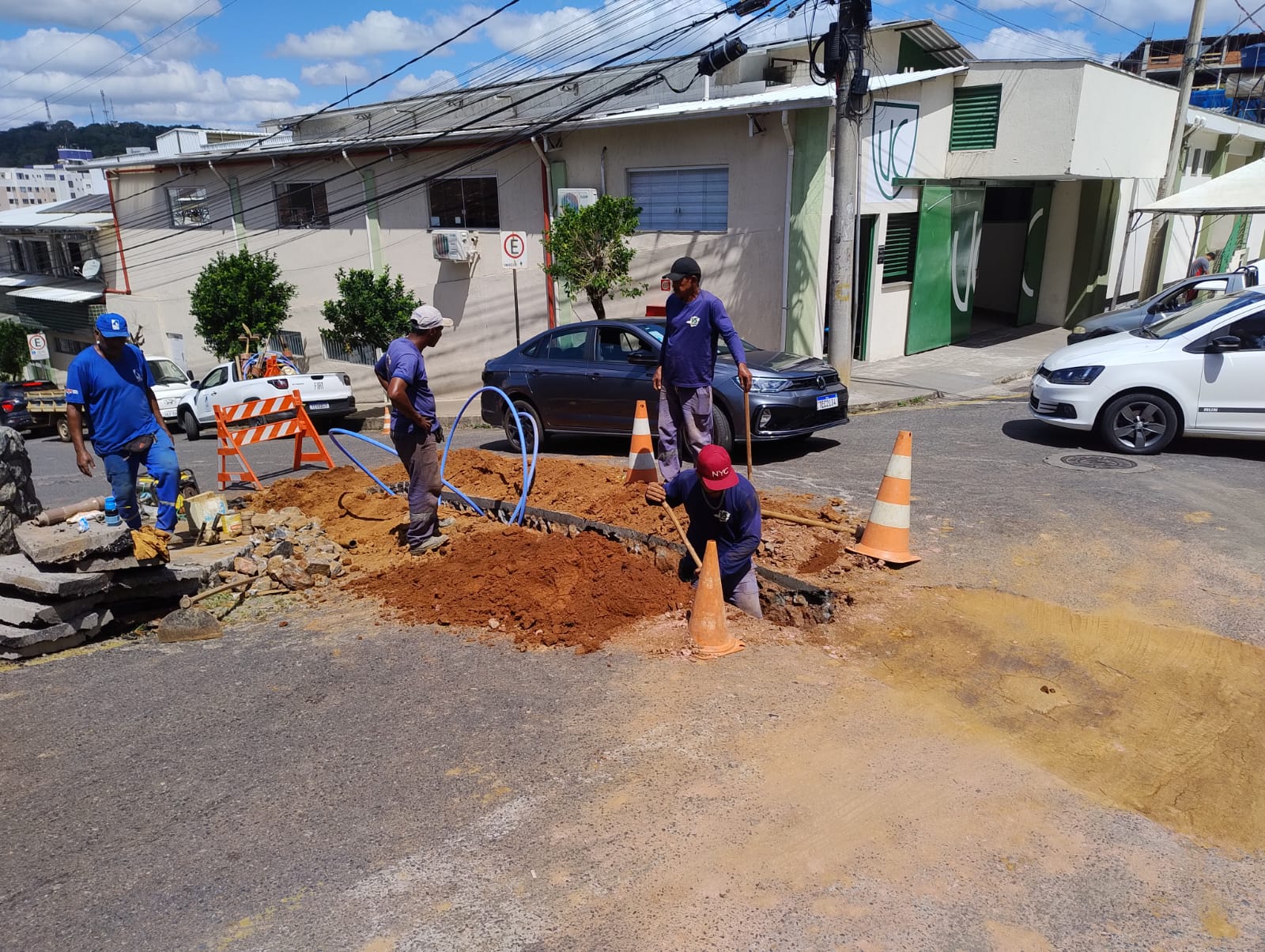 SAAE conclui interligação para reforçar abastecimento de água no bairro de Ramos