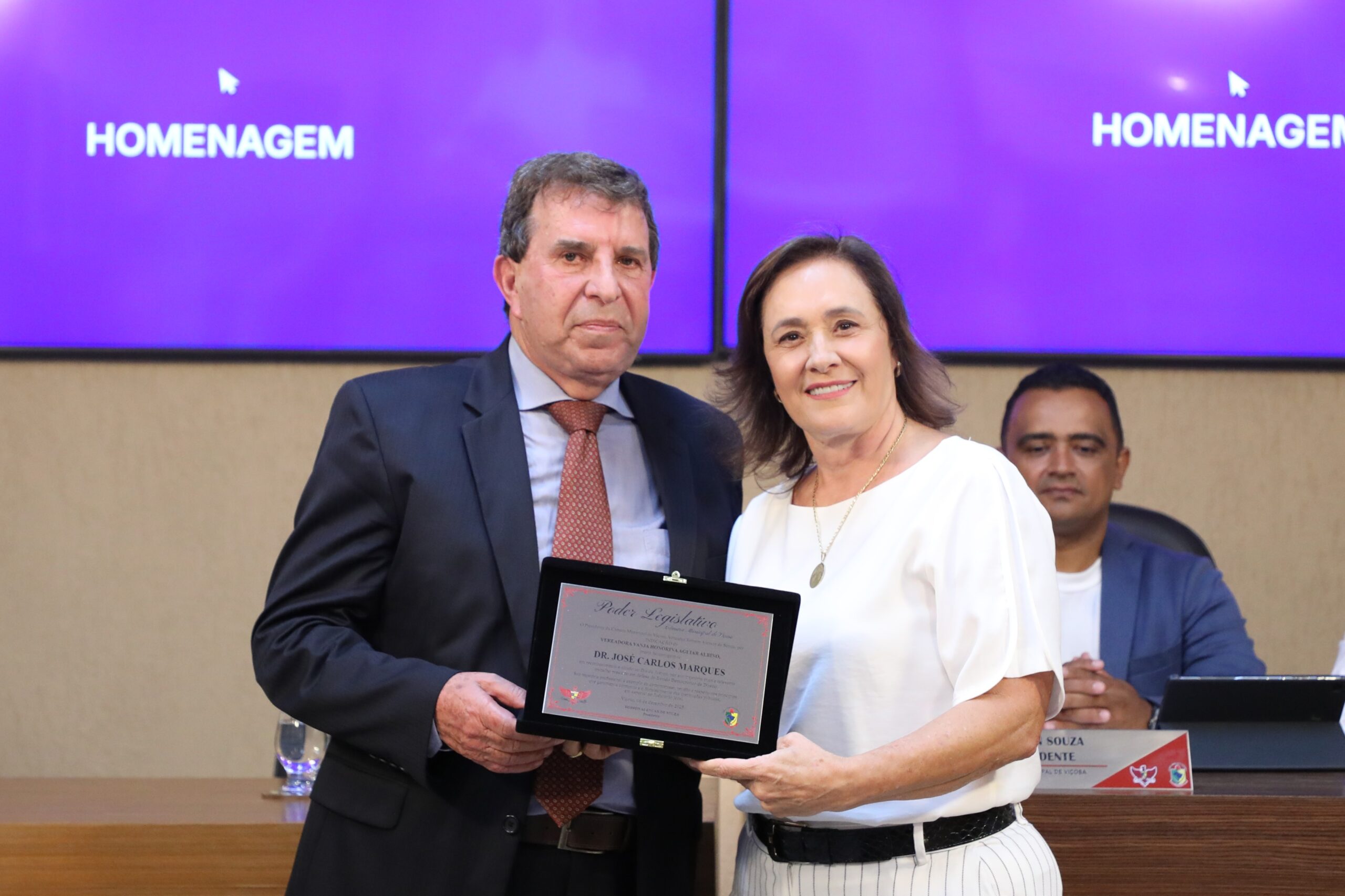 Câmara de Viçosa homenageia advogado e ex-juiz José Carlos Marques