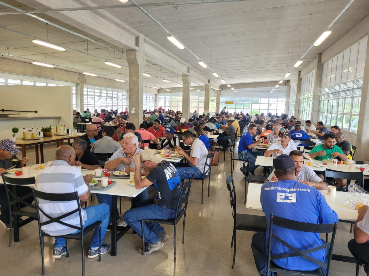UFV concede auxílio-alimentação emergencial durante transição na gestão dos Restaurantes Universitários
