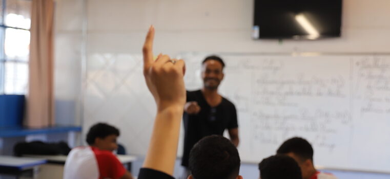 Escolas da Zona da Mata integram nova etapa do programa Minas Bilíngue