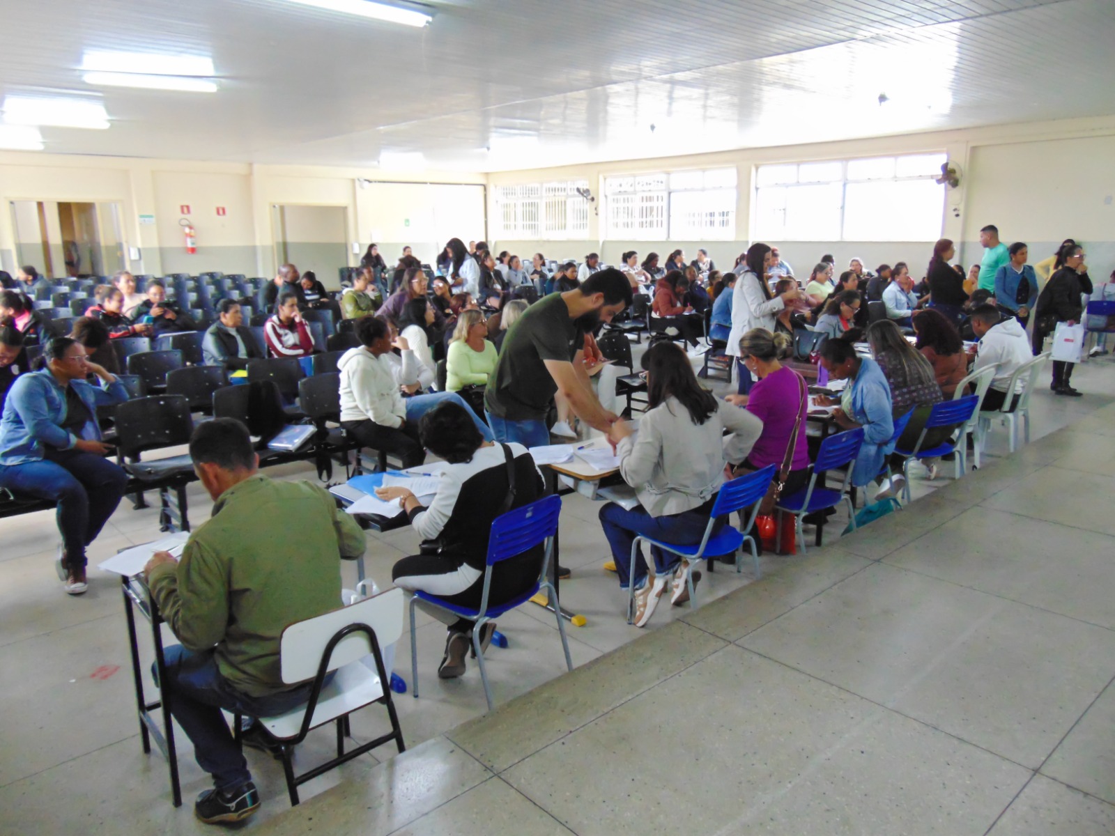 Prefeitura de Viçosa inicia convocação de profissionais temporários da Educação