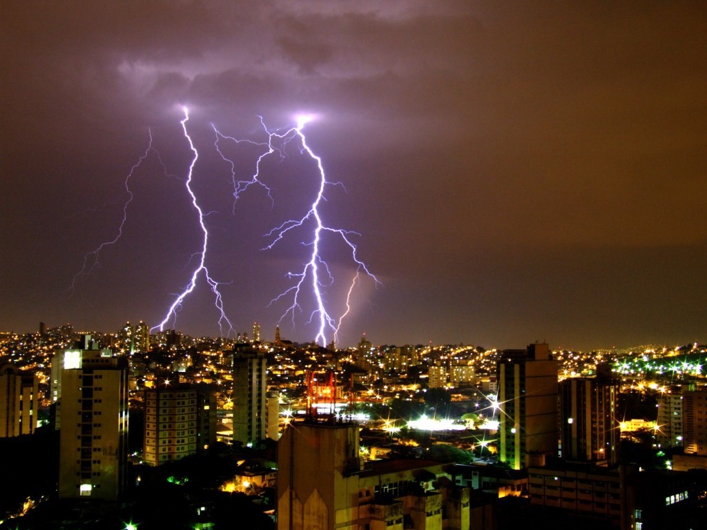 Eventos climáticos extremos avançam em Minas e Cemig amplia investimentos na rede elétrica