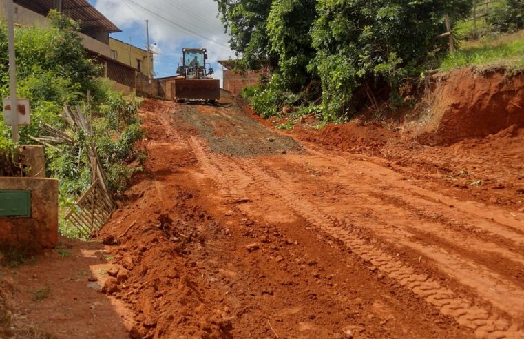 Prefeitura de Viçosa retoma manutenção de estradas rurais em 2026
