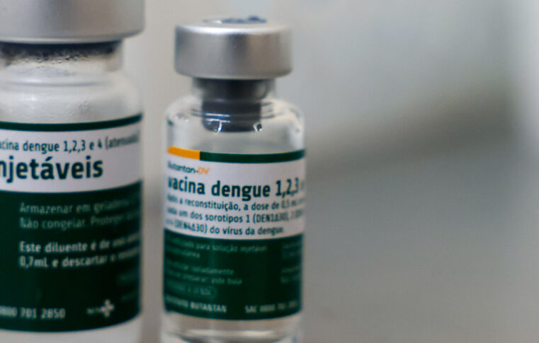 Minas inicia imunização contra a dengue com vacina 100% nacional, de dose única, em Nova Lima