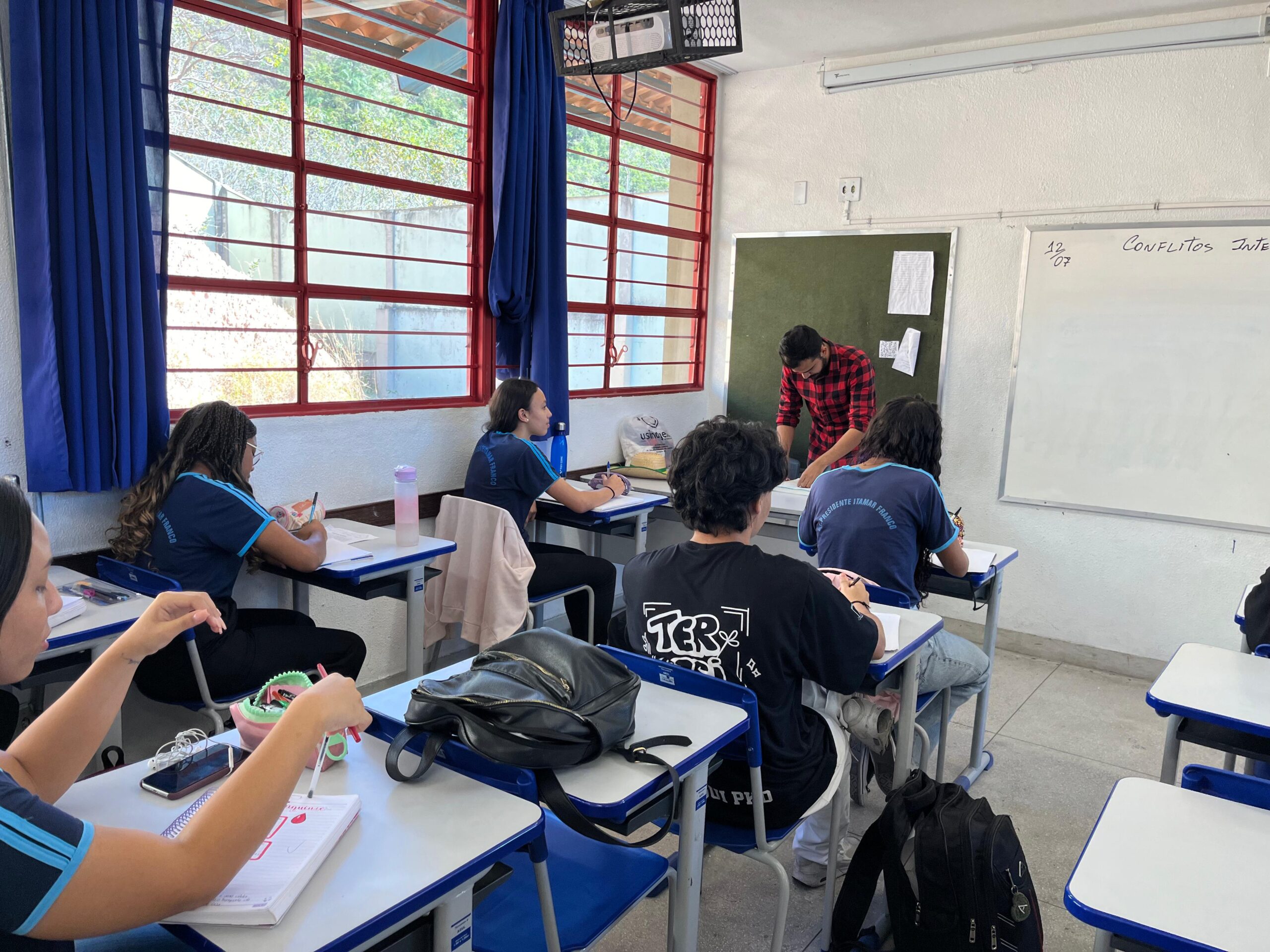 Programa Bolsa Mais Professores tem edital publicado pela Secretaria de Educação