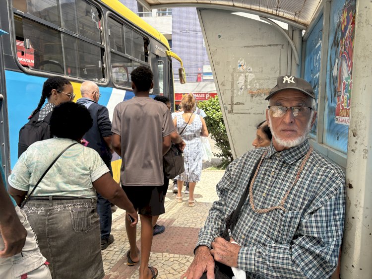 Estudantes de Jornalismo da UFV realizam exposição na Estação Cultural de Viçosa