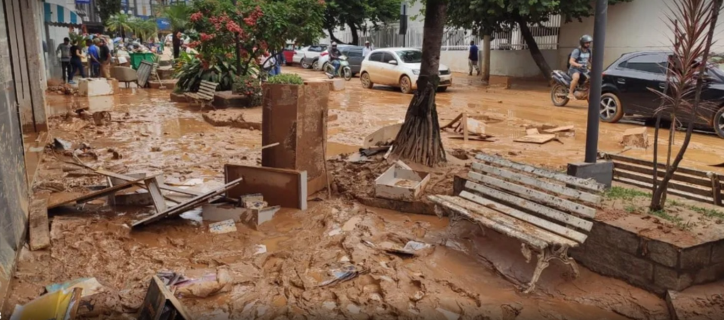 Minas: Temporais causam destruição em Ubá e paralisam Juiz de Fora; veja a previsão para Viçosa