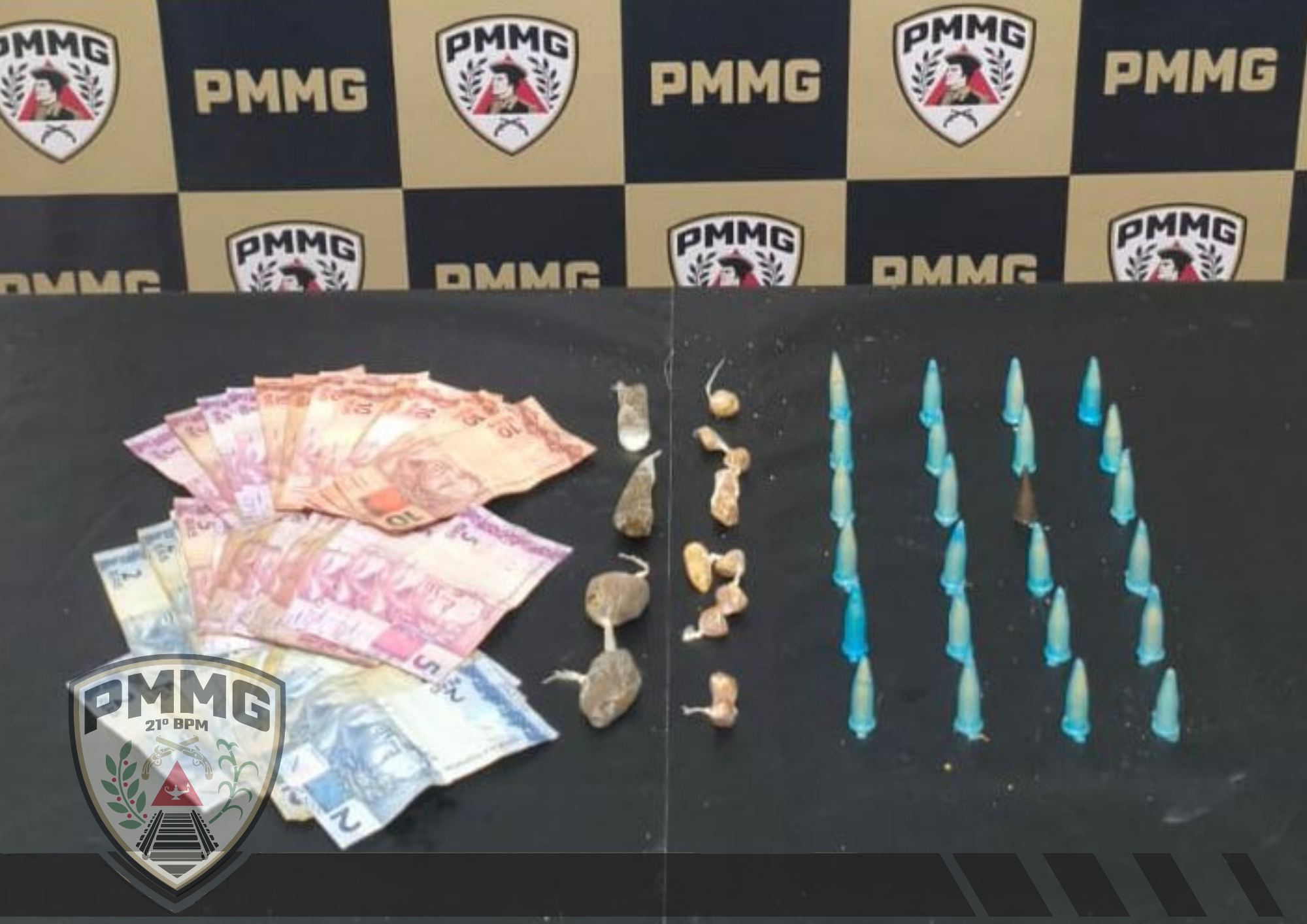 Menores são apreendidos por tráfico de drogas próximo a cemitério em Rodeiro