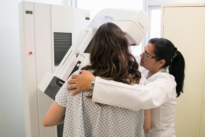 Mutirão amplia acesso a exames para mulheres em Viçosa