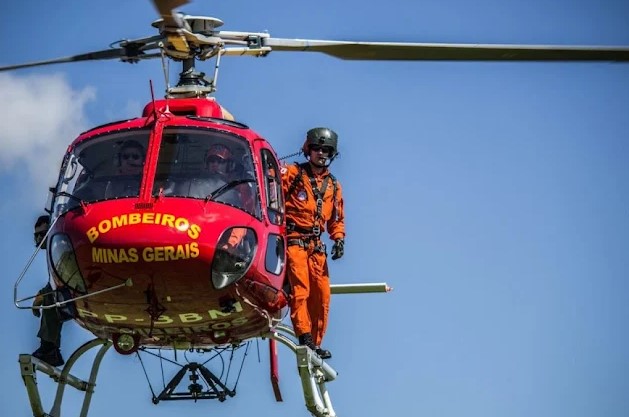 Corpo de Bombeiros de MG abre concursos com 342 vagas e salários de até R$ 11 mil