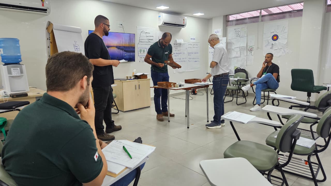 Senar Minas capacita novos instrutores em treinamento realizado em Viçosa