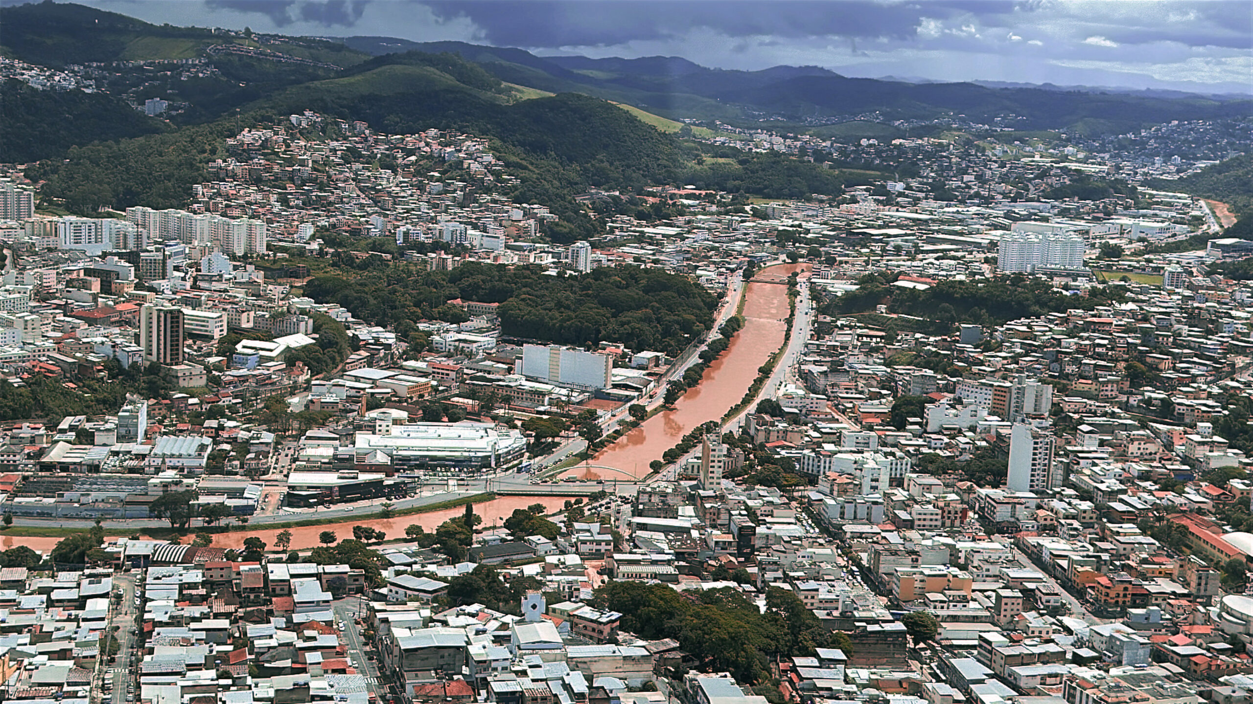 Governo de Minas anuncia R$ 200 milhões em crédito emergencial para empresas e prefeituras atingidas pelas chuvas