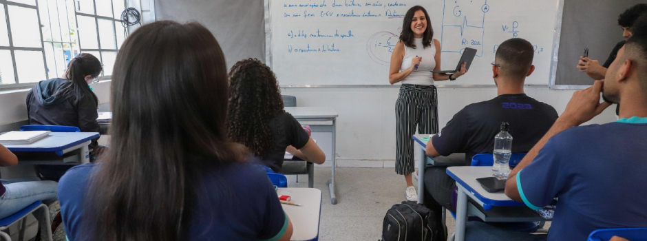 Governo de Minas publica 1.033 novas concessões do Adveb para servidores da rede estadual