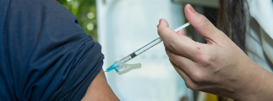 Vacinação contra dengue segue aberta para moradores de Nova Lima e amplia proteção da população