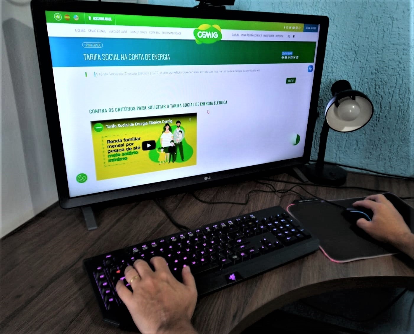 Cemig notifica clientes para evitar perda de desconto na conta de luz em Minas Gerais
