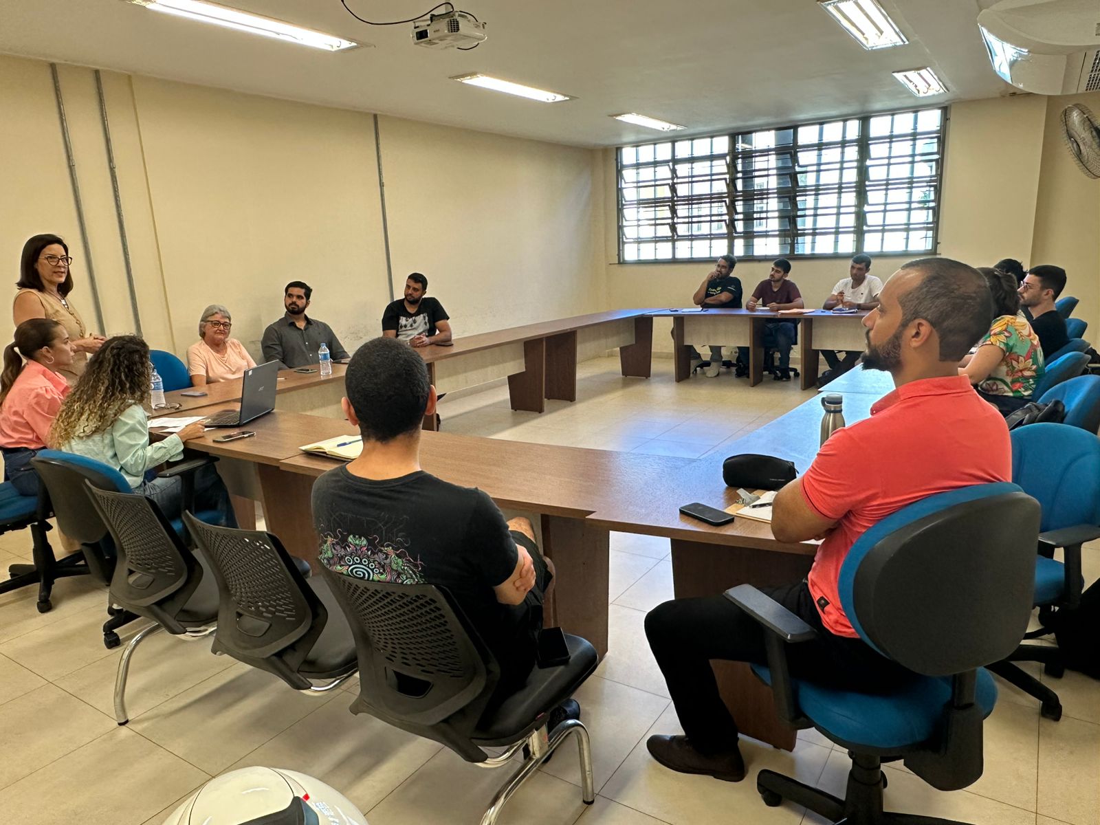 Semag apresenta sua estrutura e funcionamento a alunos de pós-graduação da Universidade Federal de Viçosa