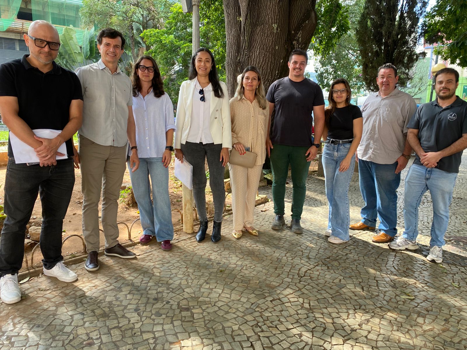 Avança revitalização da Praça do Rosário com visita técnica ao local