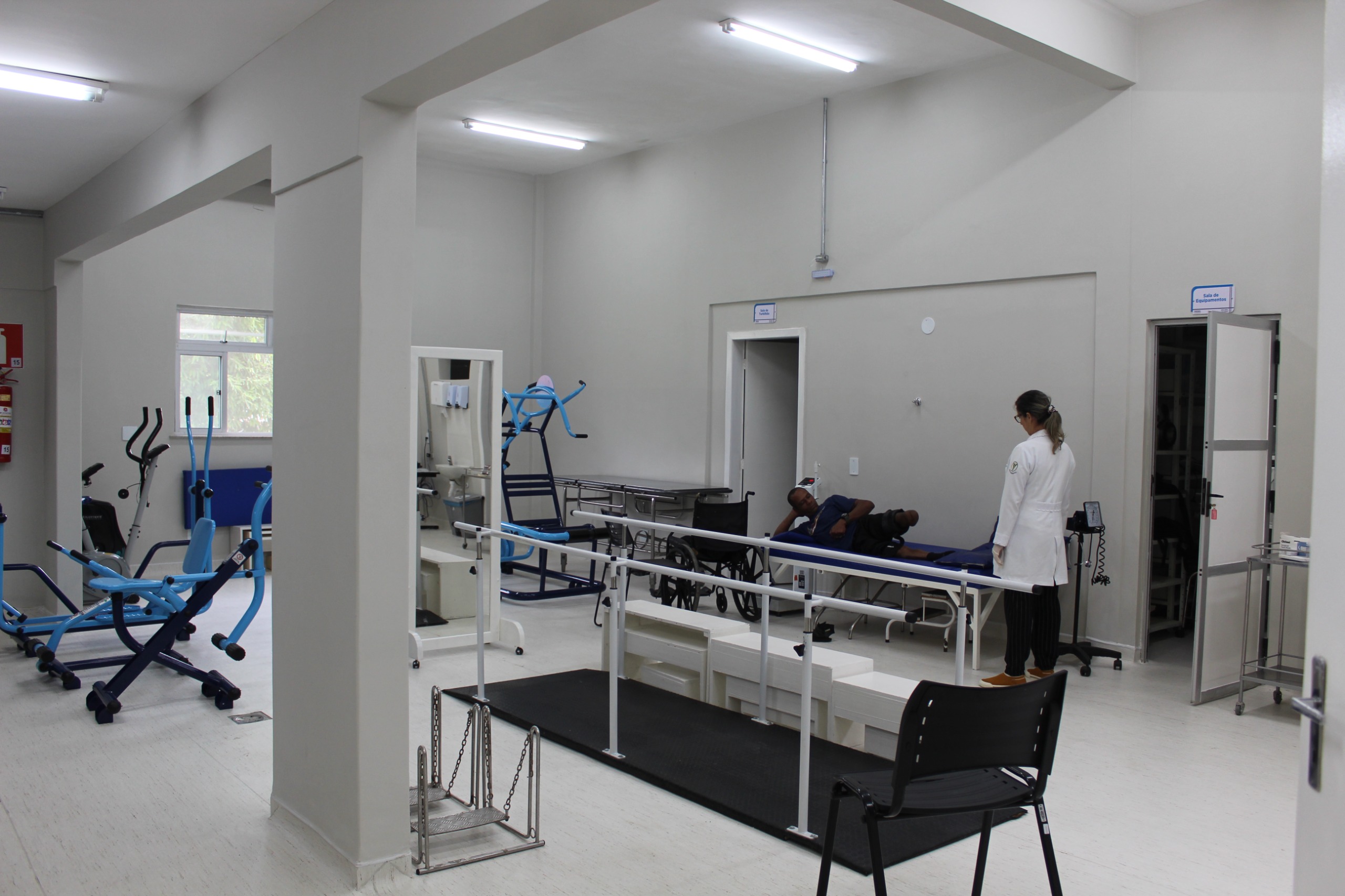 Centro de Reabilitação do Hospital Regional João Penido devolve autonomia e qualidade de vida a pacientes amputados