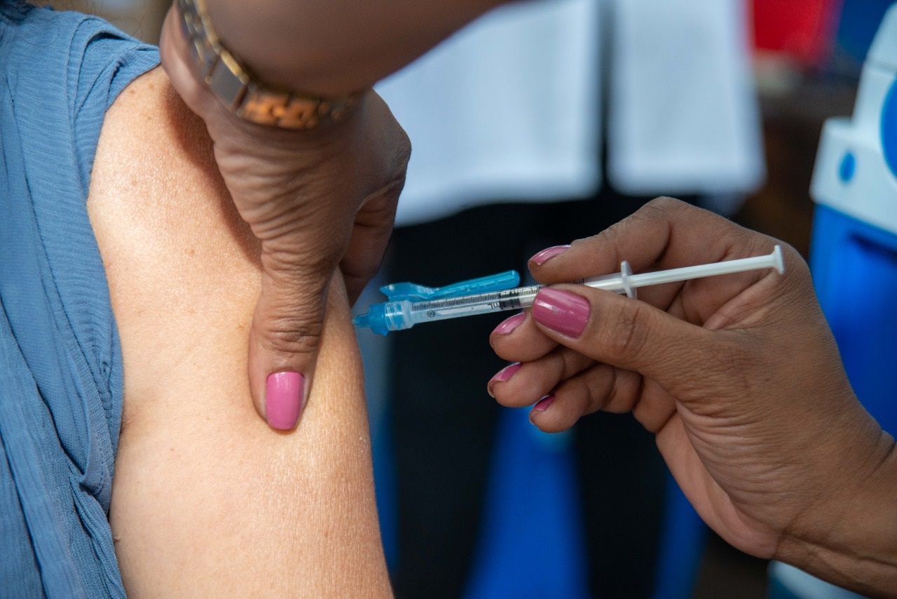 Ipsemg disponibiliza vacina contra Vírus Sincicial Respiratório para gestantes