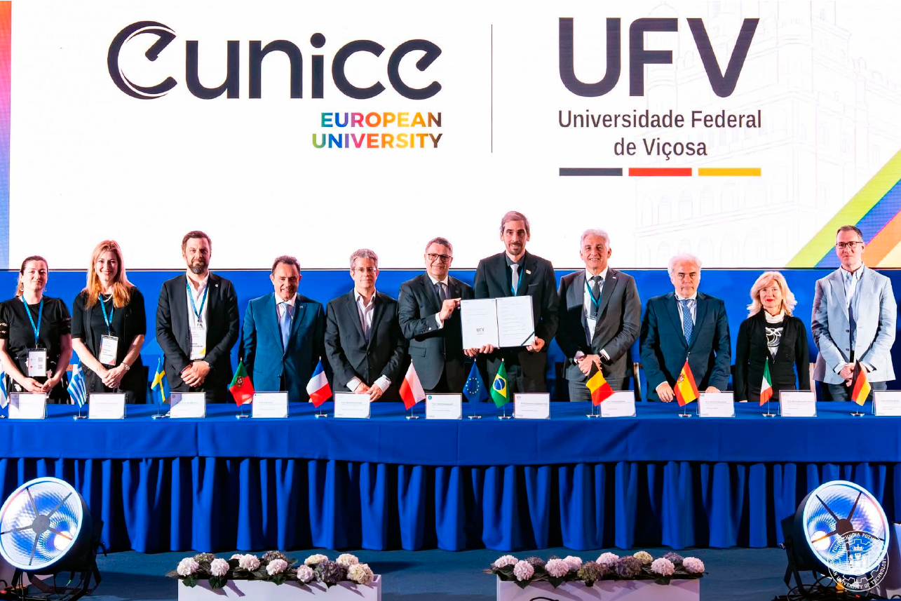 UFV formaliza associação com aliança universitária europeia durante evento na Polônia