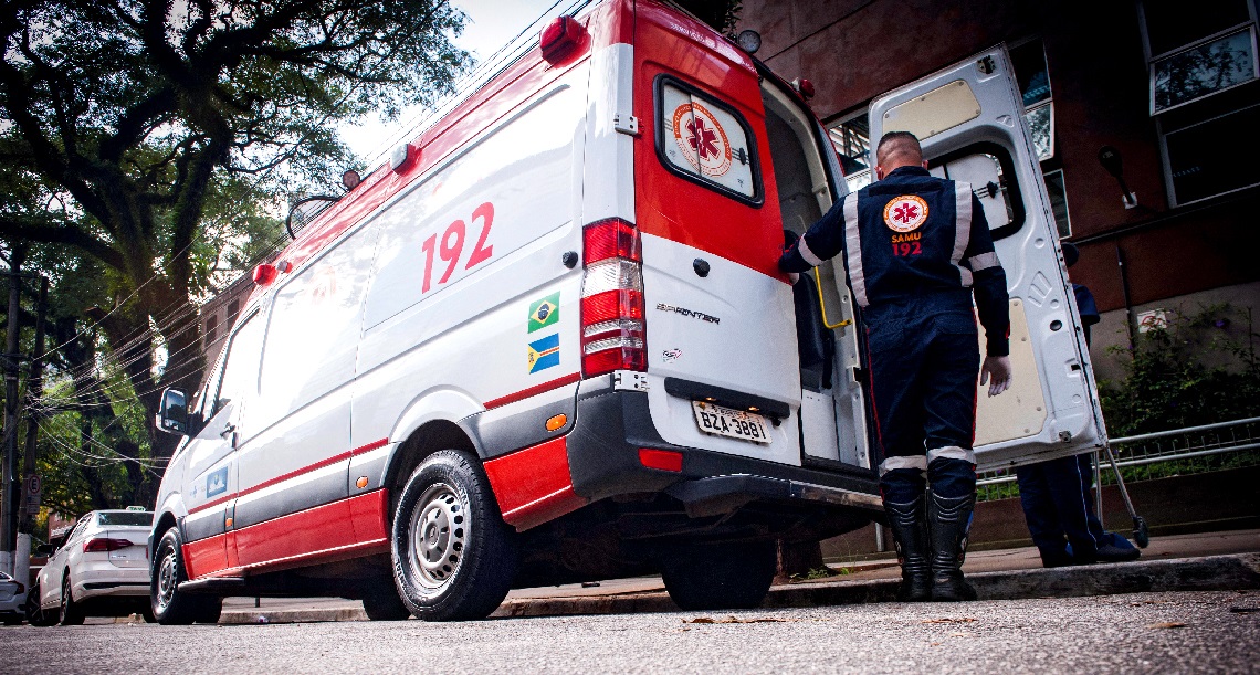 Acidentes com motos e atropelamentos deixam 2 mortos e 4 feridos em Viçosa e região