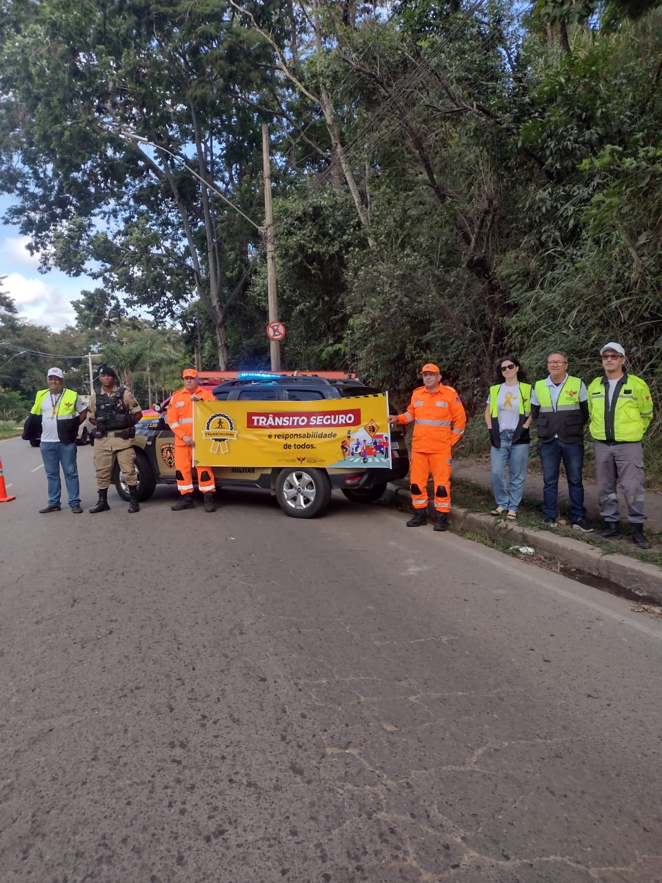 Maio Amarelo em Viçosa tem ações de conscientização de pedestres e condutores de veículos por um trânsito mais humano e seguro