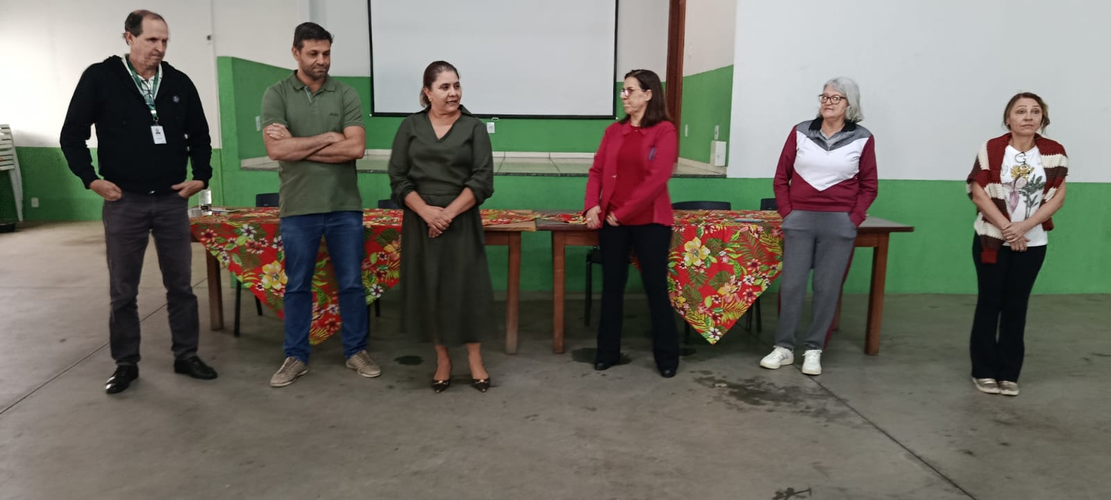 Produtores de Viçosa recebem orientações sobre acesso ao PAA em reunião