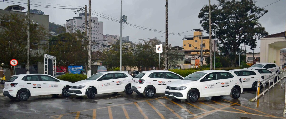 Prefeitura recebe sete veículos para reforçar transporte na área da saúde