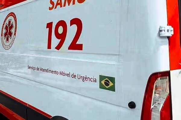Mulher fica ferida após queda de moto na MG-482, em Viçosa