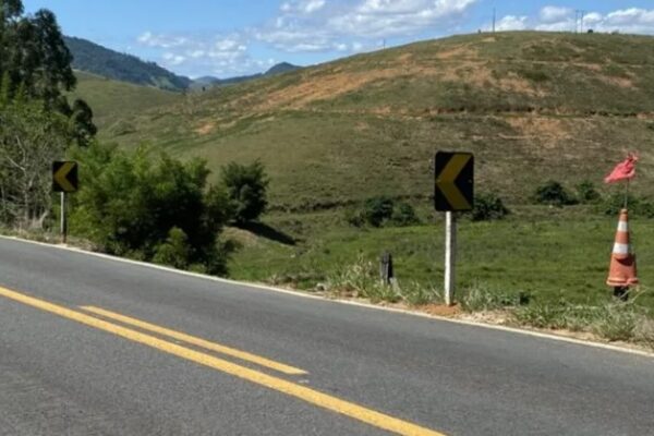 Polícia Militar registra roubo de motocicleta na MG-447 em Ubá