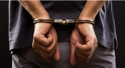 Polícia Militar prende homem com mandado de prisão em aberto durante patrulhamento em Rio Pomba