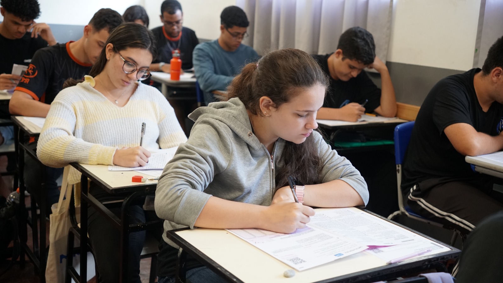 Estudantes mineiros têm até esta sexta-feira (5/6) para se inscrever no Enem 2026