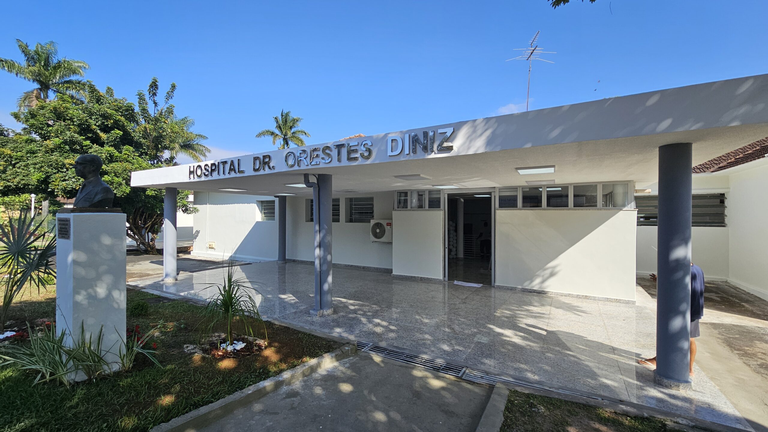 Fhemig entrega revitalização em hospital da Casa de Saúde Santa Izabel